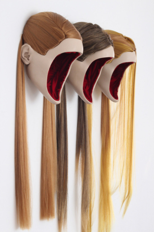 modern sculpture by Brazilian artist Monica Piloni