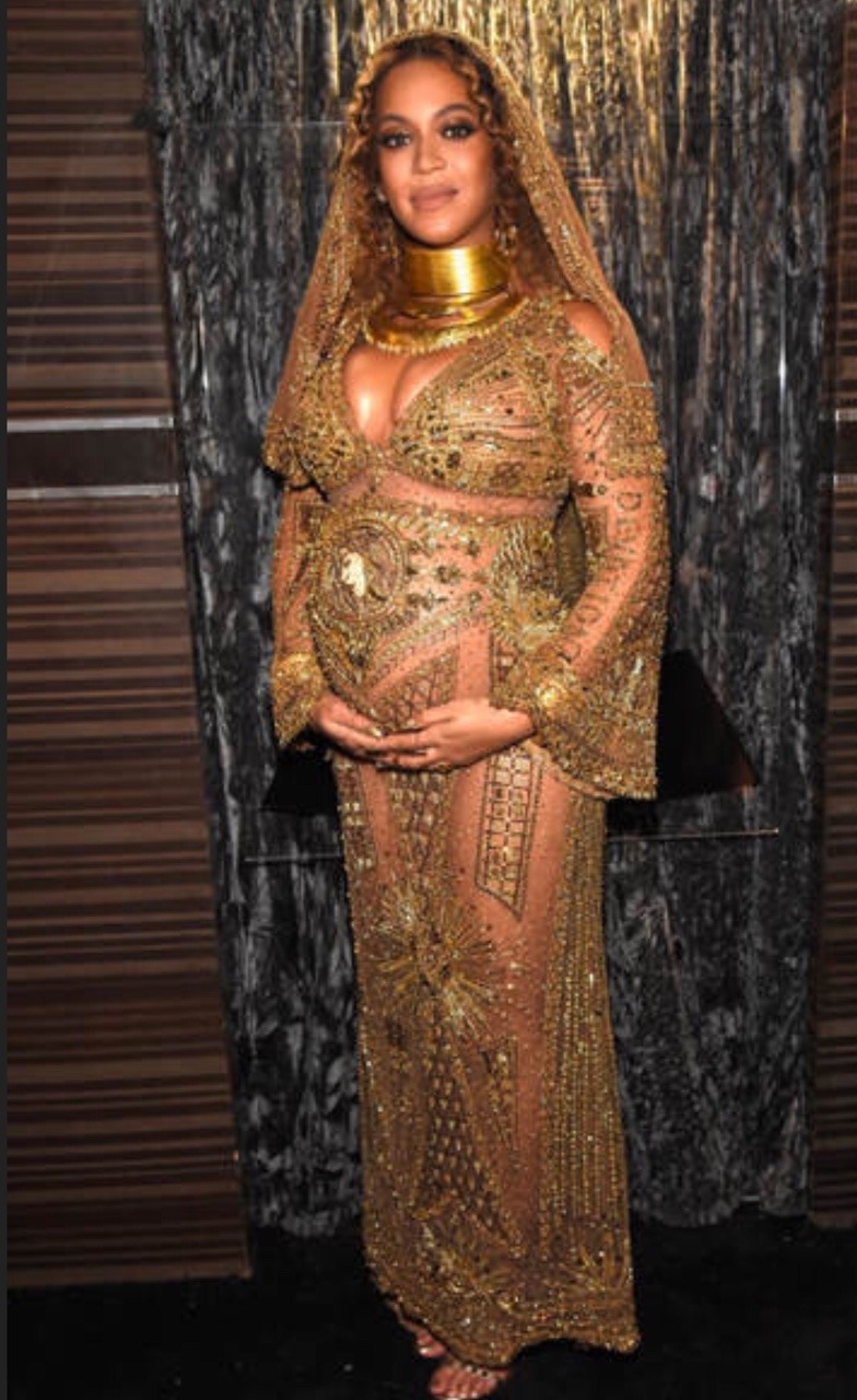 afrodesiacworldwide:  👑Goddess form👑