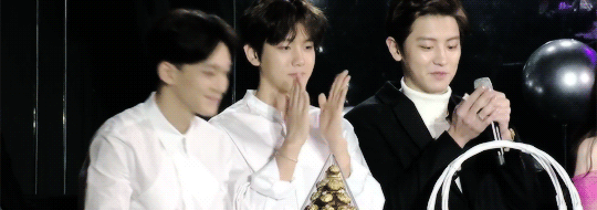 ohhsenshine:   ‘92 line looking good. 