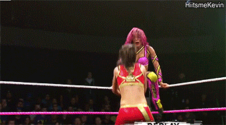 hiitsmekevin:  Bayley Defeats Sasha Banks in a 30 minute ironman match at NXT TakeOver: