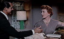 ingridbergman:Cary Grant & Deborah Kerr holding hands in An Affair to Remember (1957)