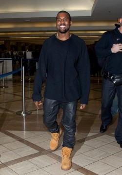 kimkanyekimye:  So good to see him smile 