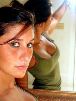 selfpic-babe:  Selfshot babe  OMG you are awesomely beautiful Nice eyes, green is matching your &ldquo;fully-filled-up-with-breasts&rdquo; topp