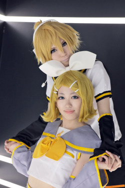 Vocaloid - Len &amp; Rin Kagamine (Ivy) 2