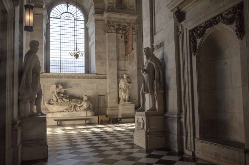 And then the doors closed and I was on my own… London St Paul’s Cathedral© Ronya Galka