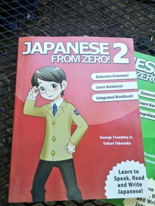 I got a new language book for my birthday ayyyeee! 