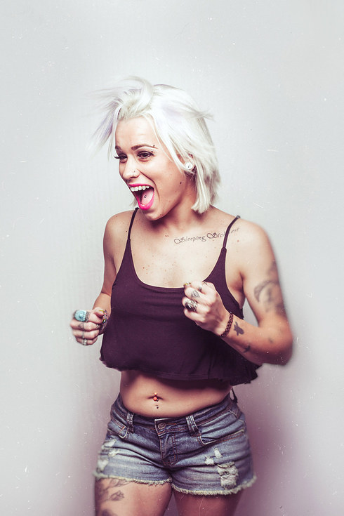 talapishka:    A Photographer Started A Photo Project To Show That Women With Cystic