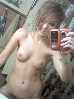 selfshot-hot-hot:   Visit My Blog FOR MORE NICE PICS and FOLLOW ME PLEASE!!! 