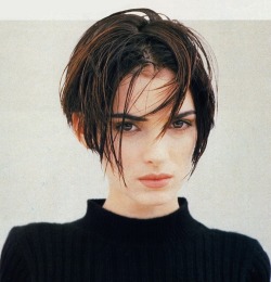 peasvannoten:  Winona Ryder 