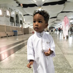 marwaxahmed:  My nephew is simply the cutest MashaAllah TabarakAllah. He says Eid Mubarak all the way from Madinah! 