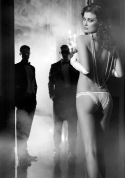hisnaughtygirl:  Ready for our wild night… :)