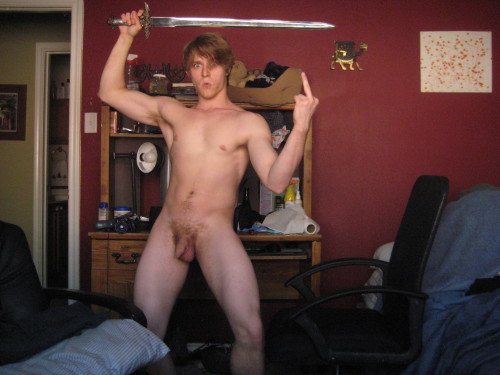 ...AND YET ANOTHER UNNECESSARY GAY NUDITY BLOG