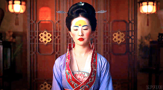kpfun:It is my duty to fight.↳ Mulan (2020) dir. Niki Caro