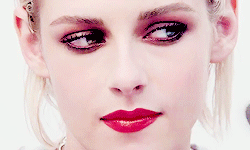 Sex tristenblewart:     Kristen Stewart | CHANEL pictures