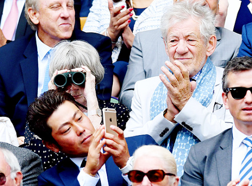 dontbesodroopy:Maggie Smith and Ian McKellen attend Wimbledon. Also known as McGonagall and Gandalf watch some tennis (12th July, 2017)