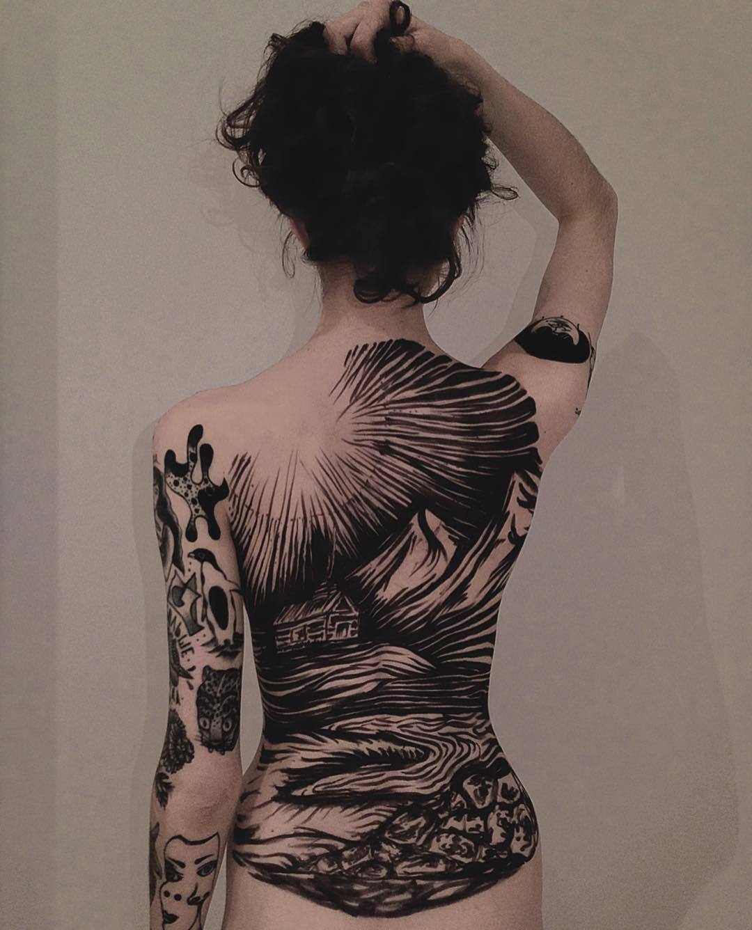 justanothertattoo-blog:  thatattoozone:      Zhenya Nedelko      Tattoo blog