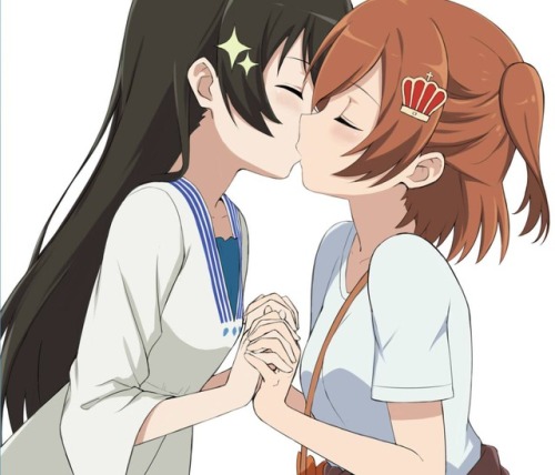 ✧･ﾟ: *✧ Simply Kissing ✧ *:･ﾟ✧♡ Characters ♡ : Hikari Kagura ♥ Karen Aijou♢ Anime ♢ : Shoujo☆Kageki 