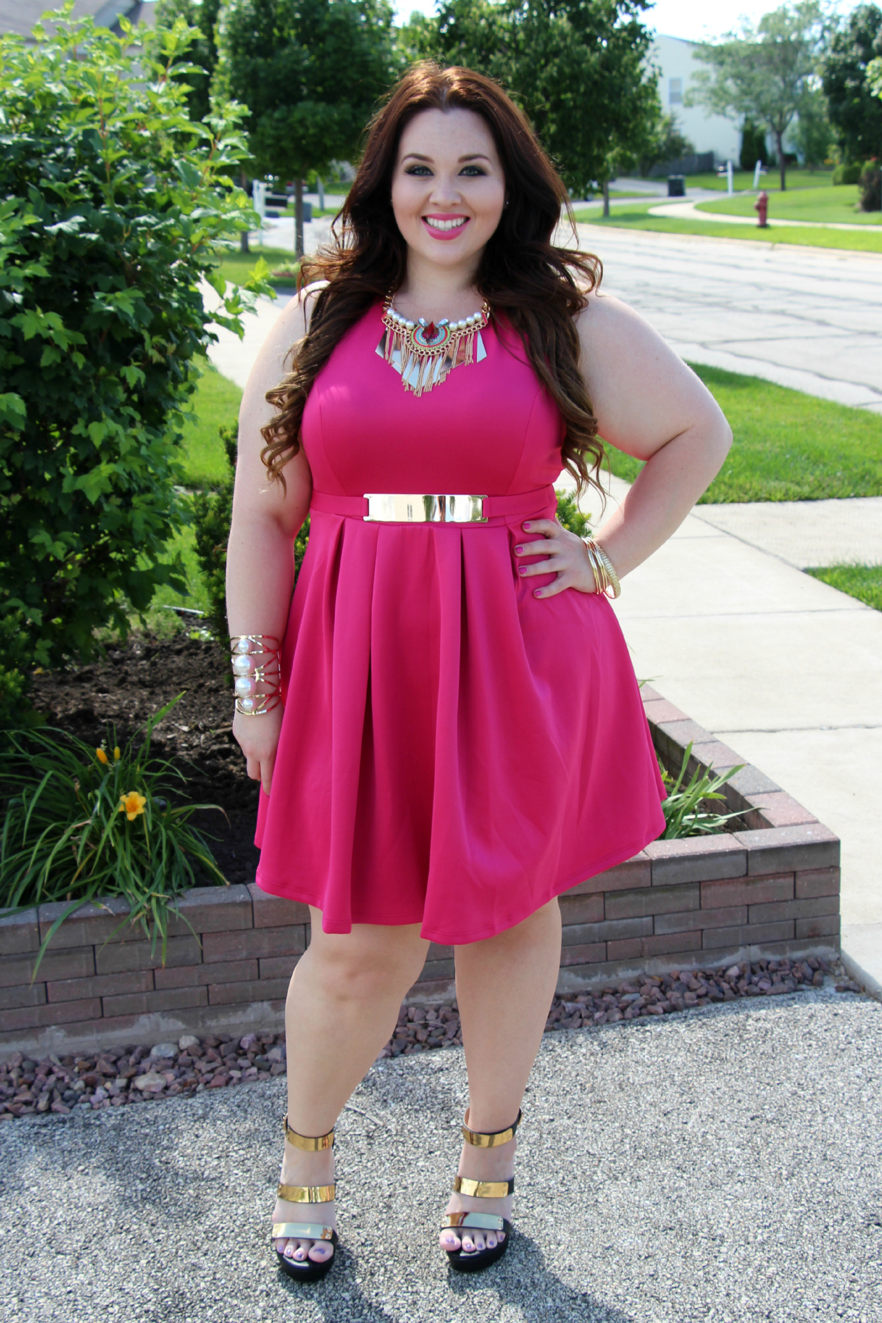 ravingsbyrae:  Plus Size Party Style LookBook Iâ€™m SO excited to bring you