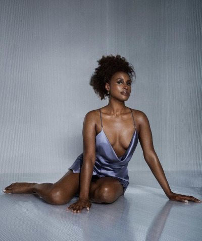 XXX radianceb:Issa Rae SERVING ! photo