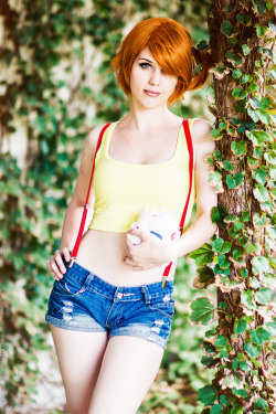 illicitdaydreams:  cosplaygirl:  Misty - Pokemon IV by fiathriel on deviantART  I’m not a big Pokemon fan, but I do love me some Misty cosplay.