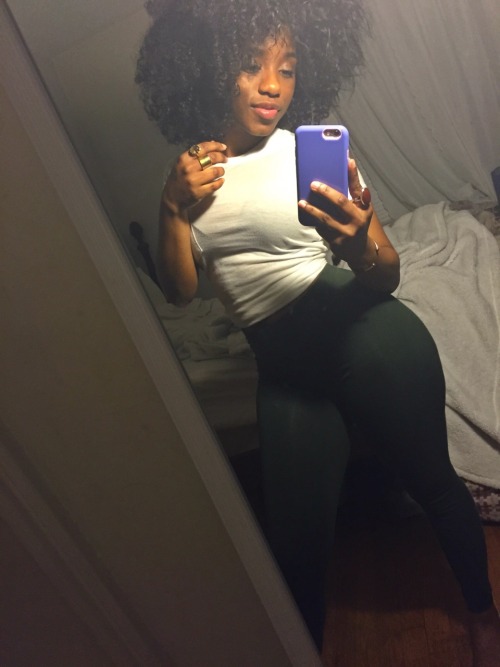 thehumblebutconceitedmarine:hiphiphiphip-hophophophop:  rileyhill:x-blvckgxld:jewelziboo:#blackout!!🙈 I just wanted to be apart of all the love.  body for days lawddd. 😍  thick ass  lorrrrrddd  🙌🙌🙌🙌🙌🙌🙌🙌🙌😍😫🙌🙌🙌🙌