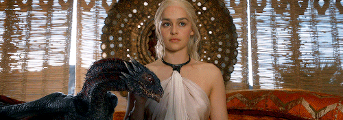 patchface:Daenerys & Drogon throughout the seasons.