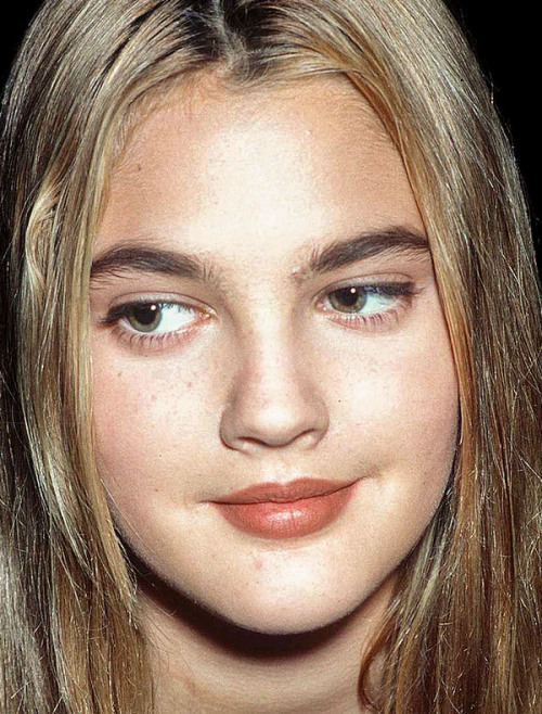 celebritycloseup:drew barrymore - throwback