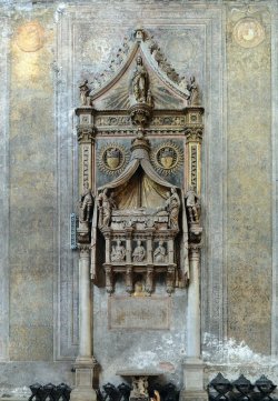 elegantiaearbiter:Monument to Doge Francesco Foscari, by Niccolò di Giovanni Fiorentino, Basilica di Santa Maria Gloriosa dei Frari, Venice. Niccolò di Giovanni Fiorentino (circa 1418 - 1506) was an Italian sculptor and architect active in Venice (until