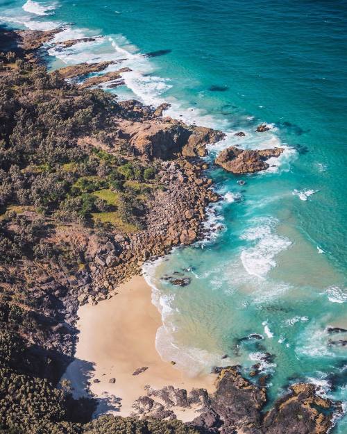 Today was a great day myself & @jeremyloops were flow around the beautiful Moreton Island by @da