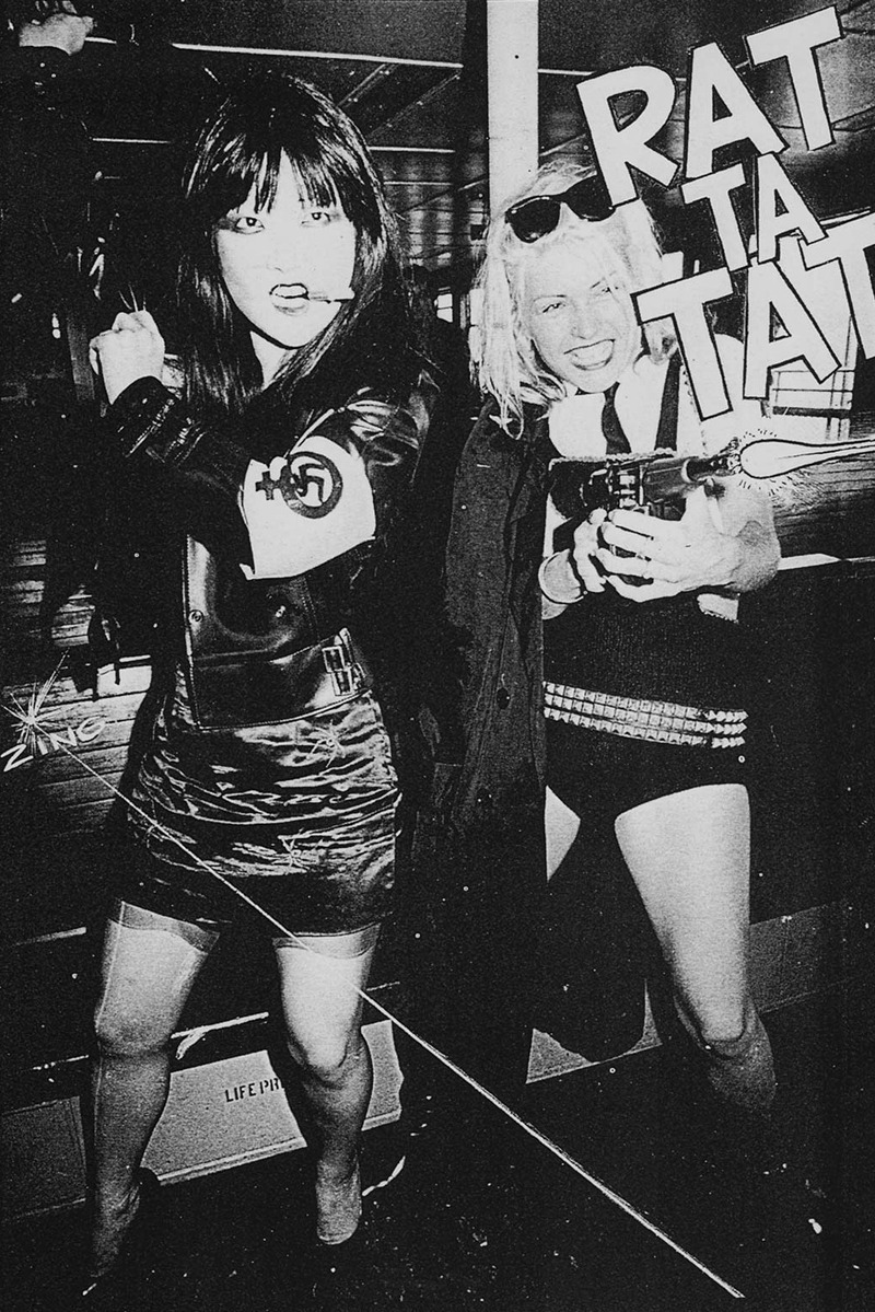 zombiesenelghetto:  Anya Phillips and Debbie Harry, panel from Punk Magazine’s