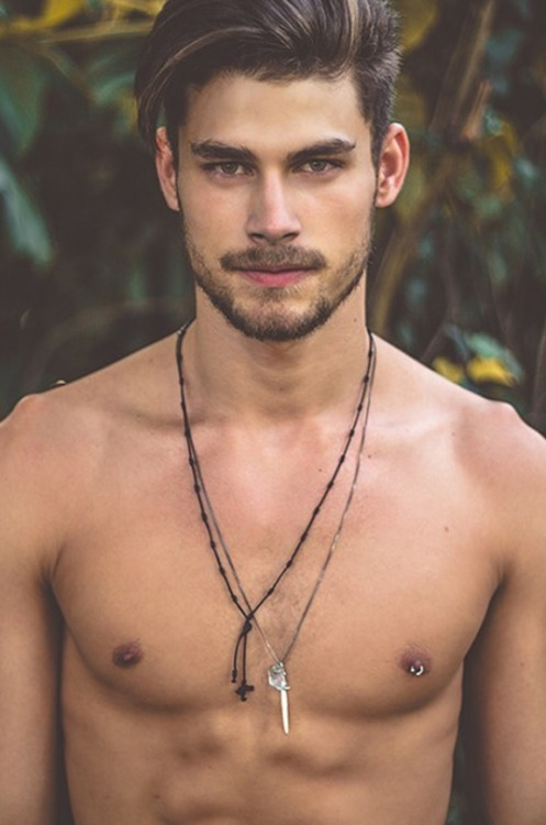 takemetobedandlosemeforever: Danilo Fonseca