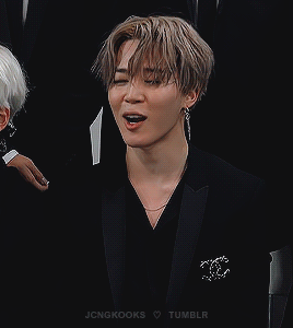 S-sir??