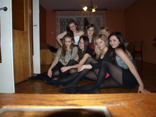 goodyear13: in-pantyhose: Posing hotties in black pantyhose and tight dress. Woman in pantyhose Can 