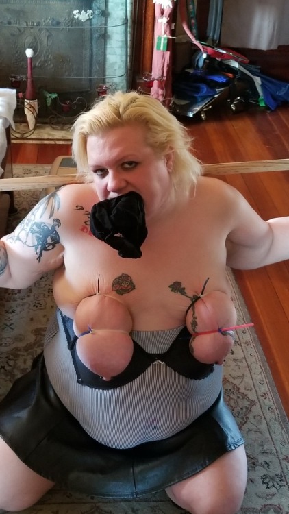 daddyandhispiggy: Laura Smith, Pig Whore Sexy fat fuckpig, being used and abused for his owner enter