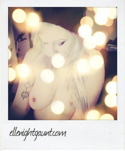 Worship GodsGirls.