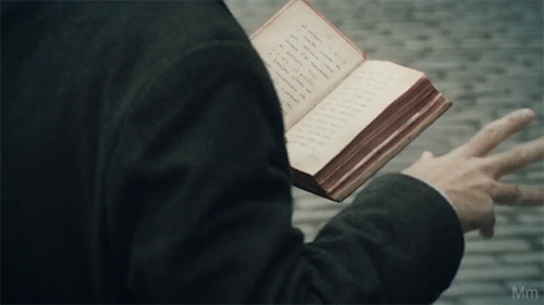 brakebillskids:  quentin and finger casting 
