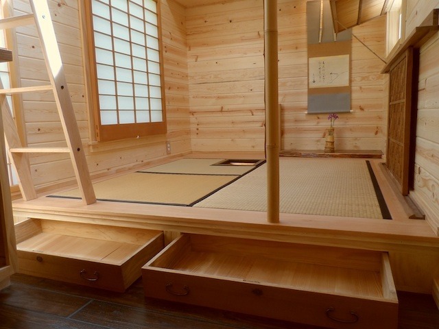 smallandtinyhomeideas:Tiny Tea House |  Oregon Cottage Company + Todd Miller deep