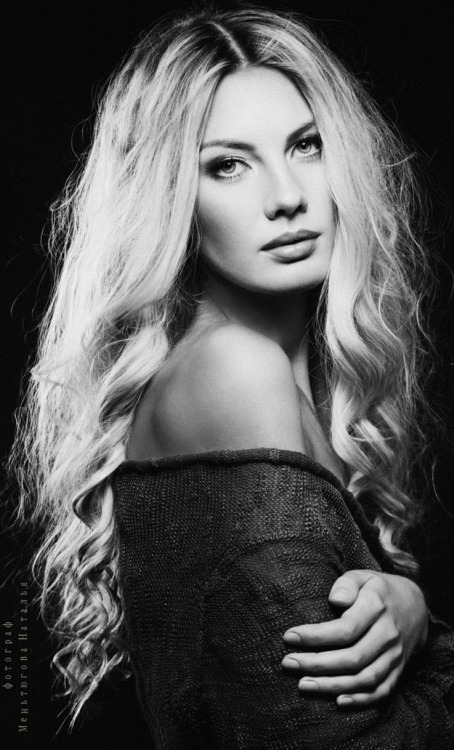 crescentmoon06666:by Natalia Mentugova   