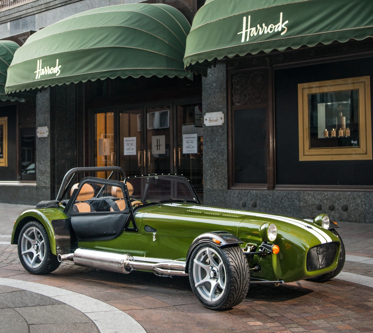 crazyforcars:  Caterham Seven, Harrods edition 