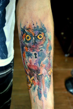 tattoosandbeyond:  ink-its-art:   Victor Octaviano  This is the guy in Brazil that I would love to do my side piece  Cool