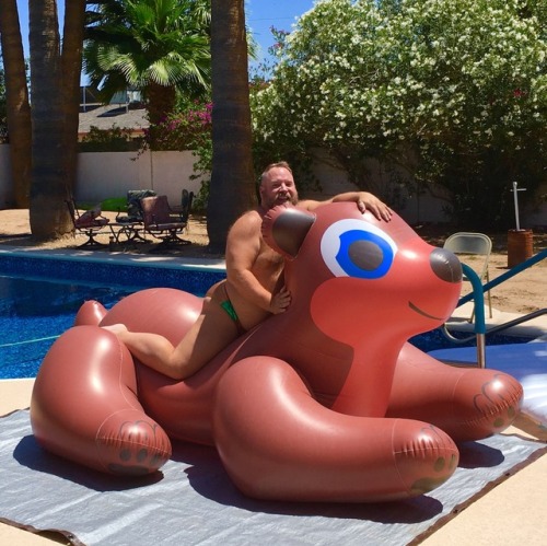 j-mobear: Yee-HAWW, let’s GO, Bearfriend! :)