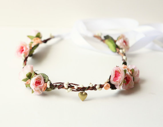 sagefae:  whimsebox:  Floral crowns on Etsy  I need the sage one! 