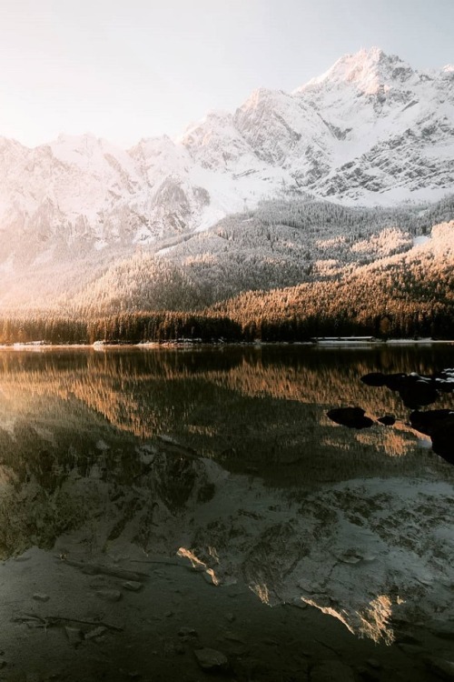 alecsgrg:Calm winter morning | ( by André Alexander )