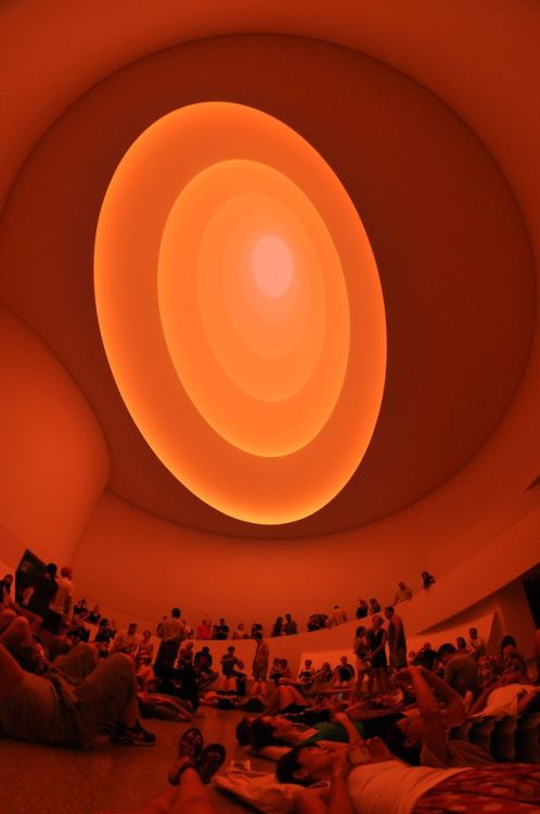 blog-artlover - James Turrell’s “Aten Reign” at the Guggenheim