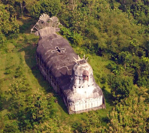 congenitaldisease:This mysterious “chicken church” is located in the middle of the Indonesian jungle
