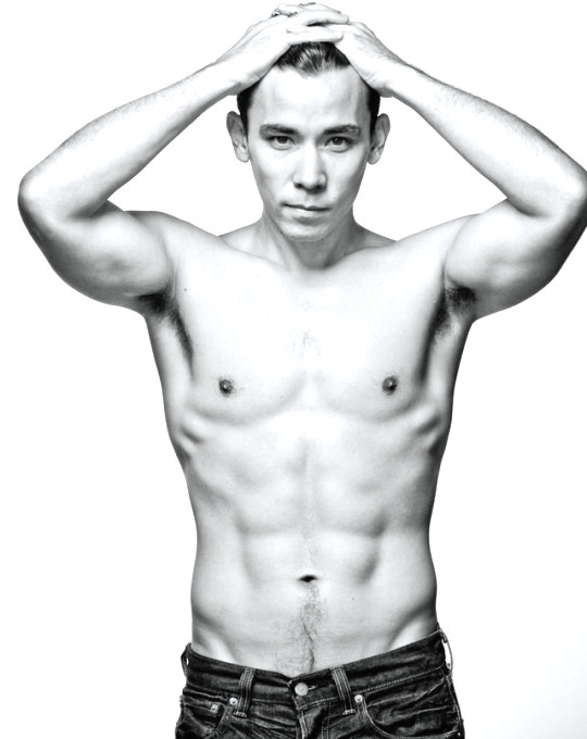 Conrad Ricamora