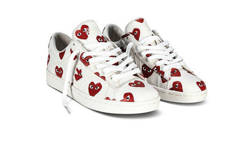 TOKYO — Rei Kawakubo of COMME des GARÇONS has created an exclusive capsule collection for Converse, featuring the brand’s iconic, beady-eyed hearts plastered all over a range of Pro Leather sneakers….*Click Photo to Continue Reading*