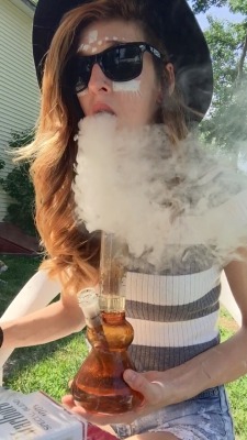 thc-kittyy:  yesss girl