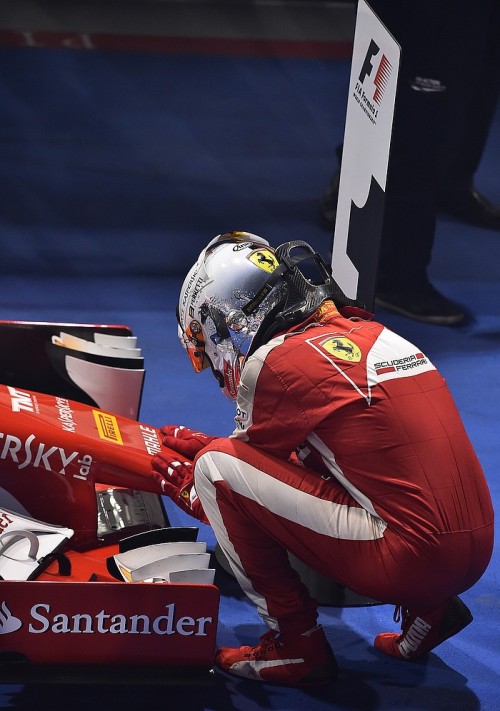 f1pictures: Sebastian Vettel  Singapore 2015