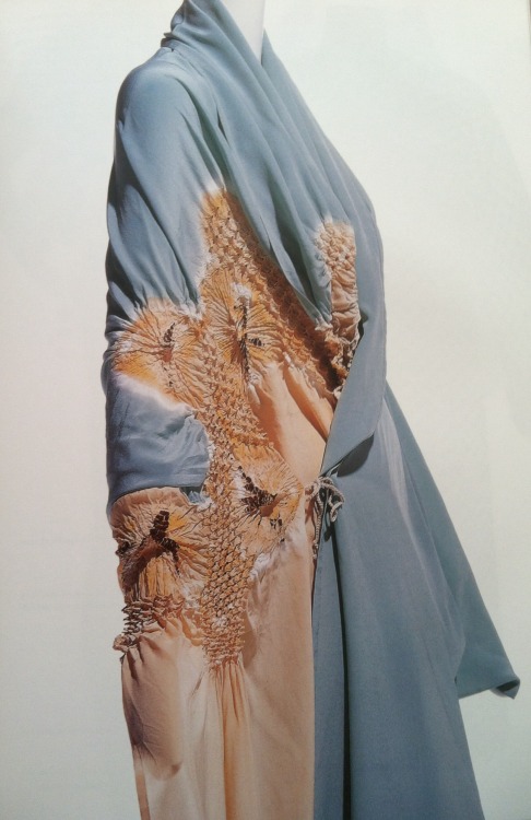 sailor-nix: YOHJI YAMAMOTO (S/S 1995) silk crepe de Chine one piece dress with shibori dyeing. PLEAS